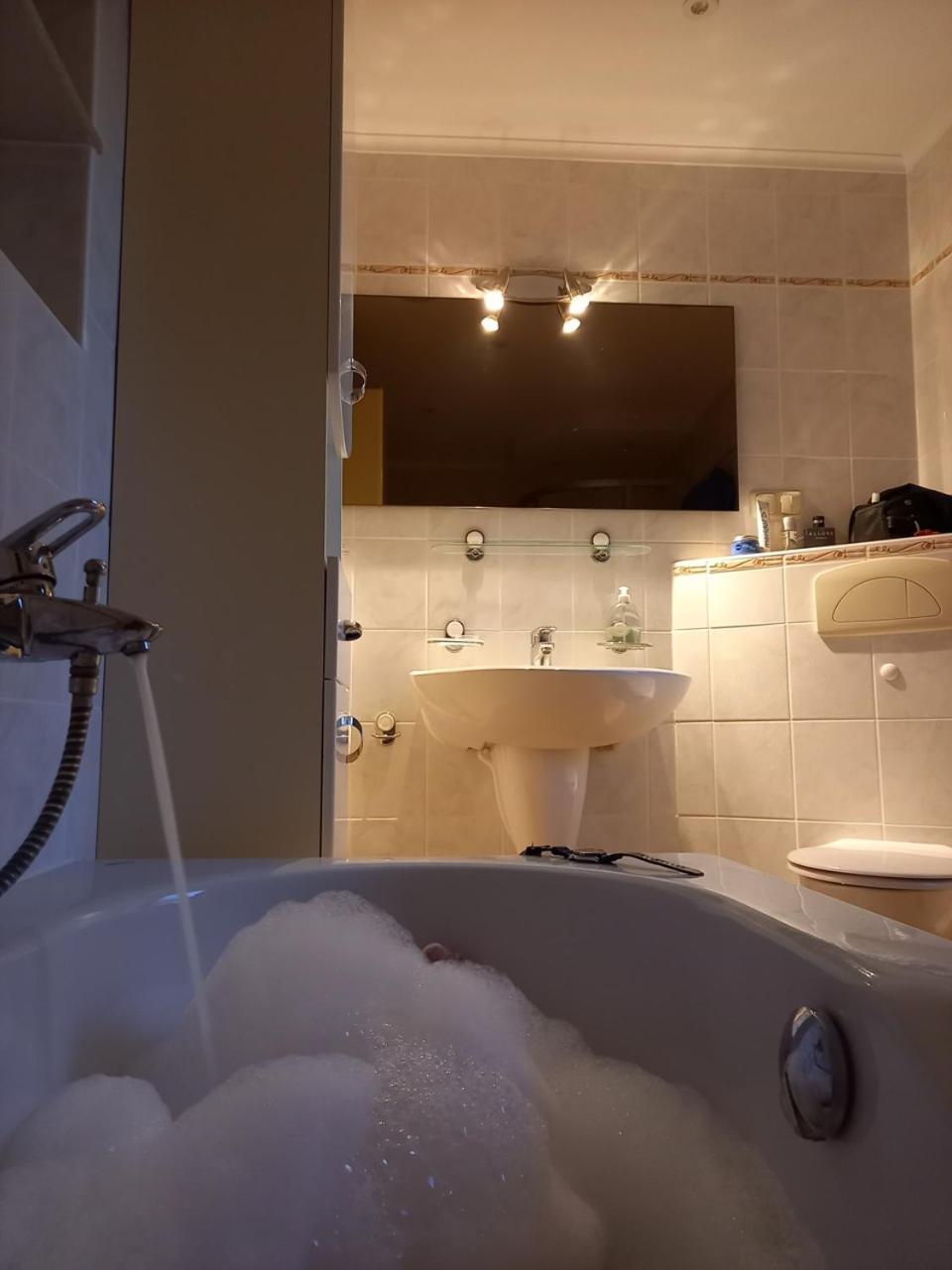 Ferienwohnung Leonie Mit Sauna Zinnowitz Extérieur photo